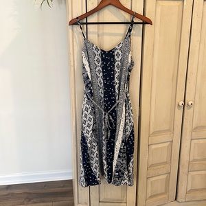 Motherhood maternity dress (M)